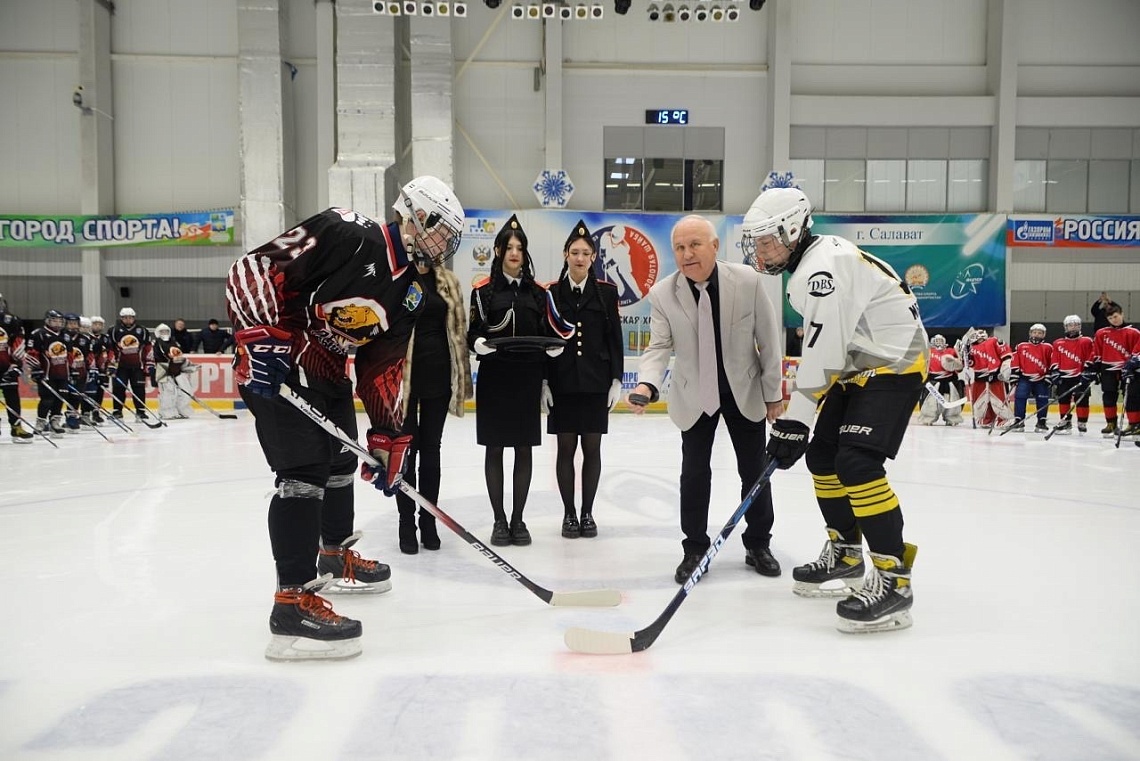 Всероссийские соревнования юных хоккеистов "Золотая шайба"