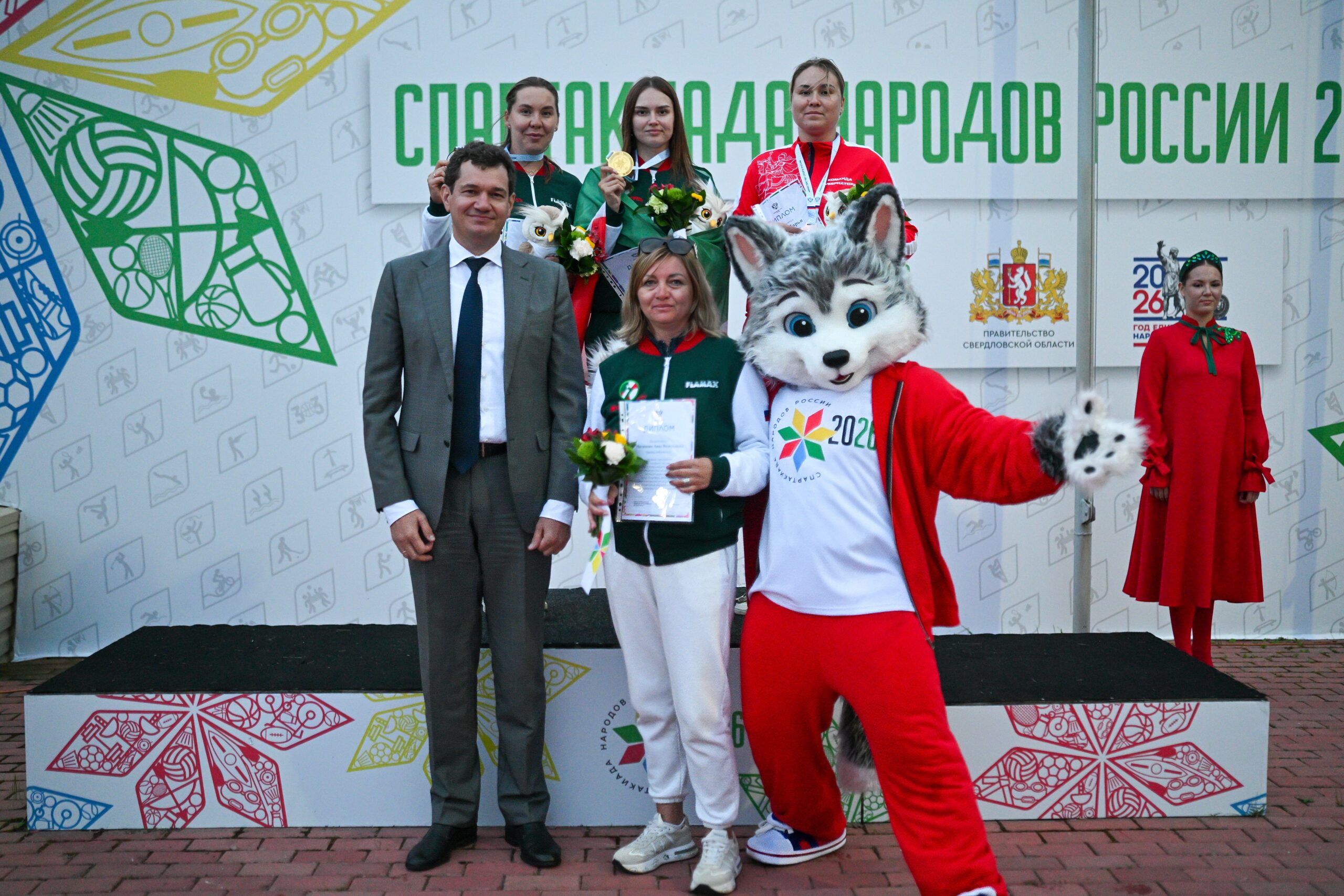 СТЕНДОВАЯ СТРЕЛЬБА