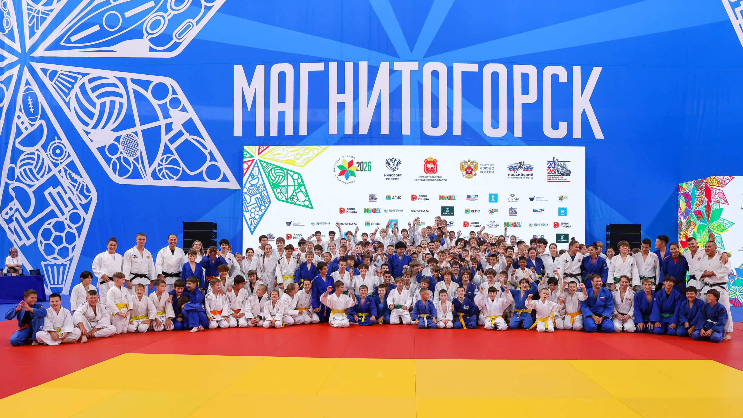Какие компании были партнерами Спартакиады народов России?
