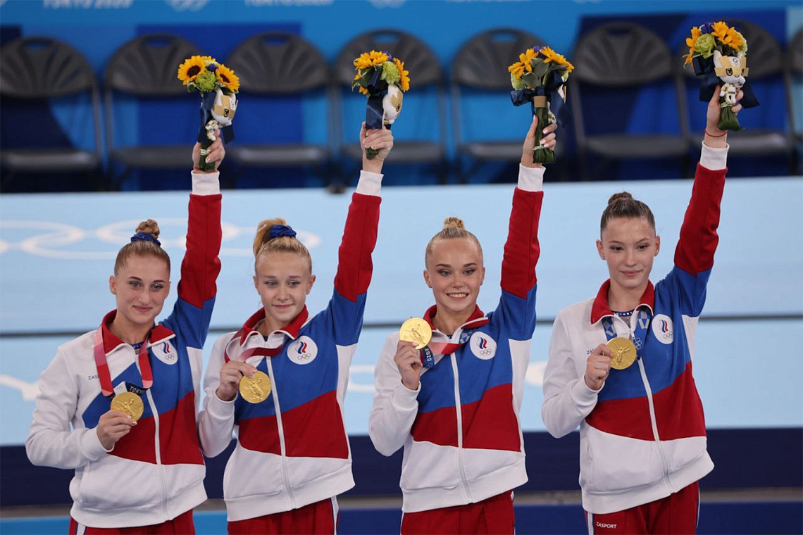 Гимнастки из России завоевали золото в командном многоборье на ОИ